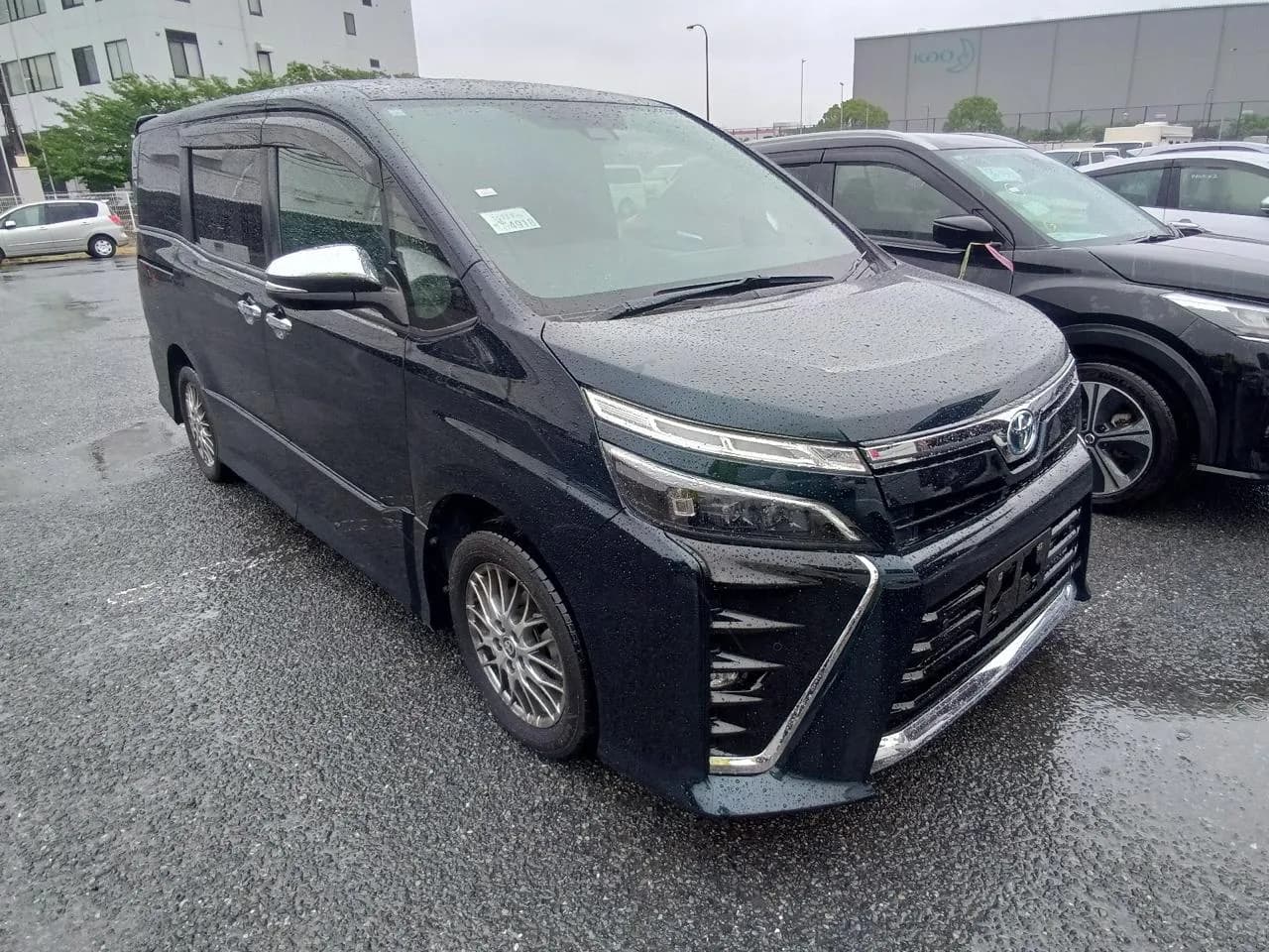 2021 Toyota Voxy G